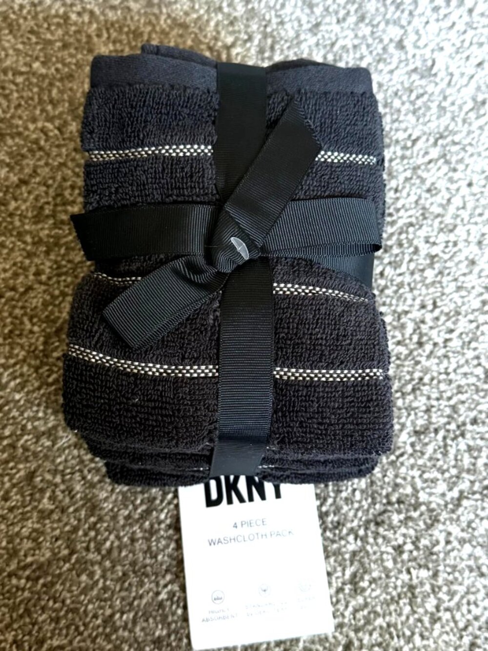 NWT DKNY 4-Piece Washcloth Pack Black Striped Cotton Towels Set